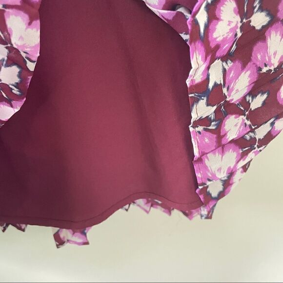 Banana Republic Purple Floral Short Sleeve Pleated Fit & Flare Dress - Picture 5 of 14